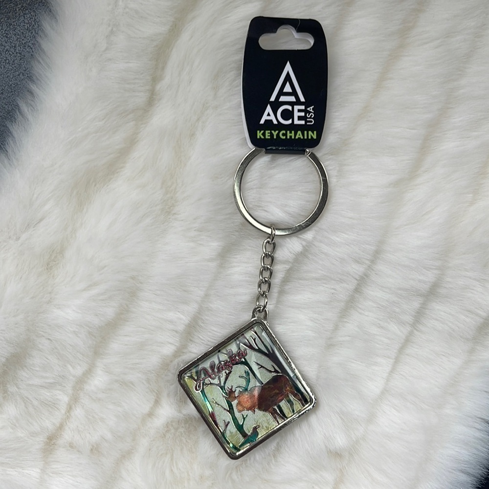 Alaskan Moose Keychain NWT